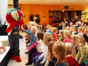 MINI & Christine Nachbauer in der SCS Graz